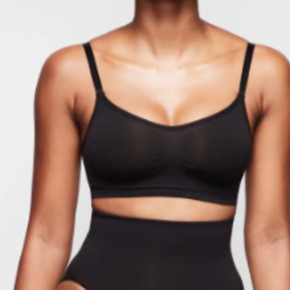 (2224/2225) SKIMS NWT SEAMLESS SCULPT  BRALETTE **ONYX - Picture 2 of 4